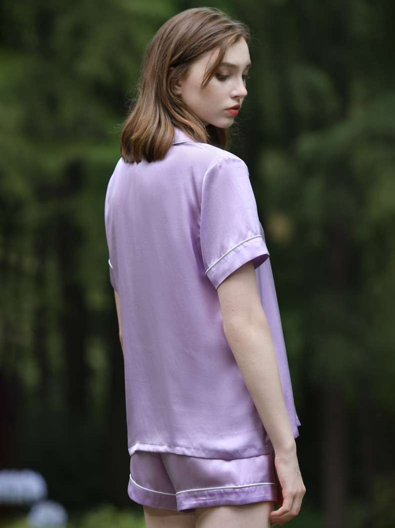 Plus Size 3X Lavender Silk Pajama Shorts Set With White Trimming