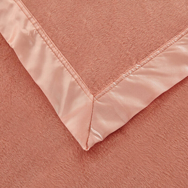 Luxurious Soft Warm Silk Blanket With Silk Edges [SB014] 129.00