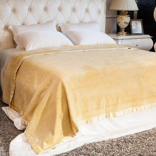 Luxurious Soft Warm Silk Blanket With Silk Edges [SB014] 129.00
