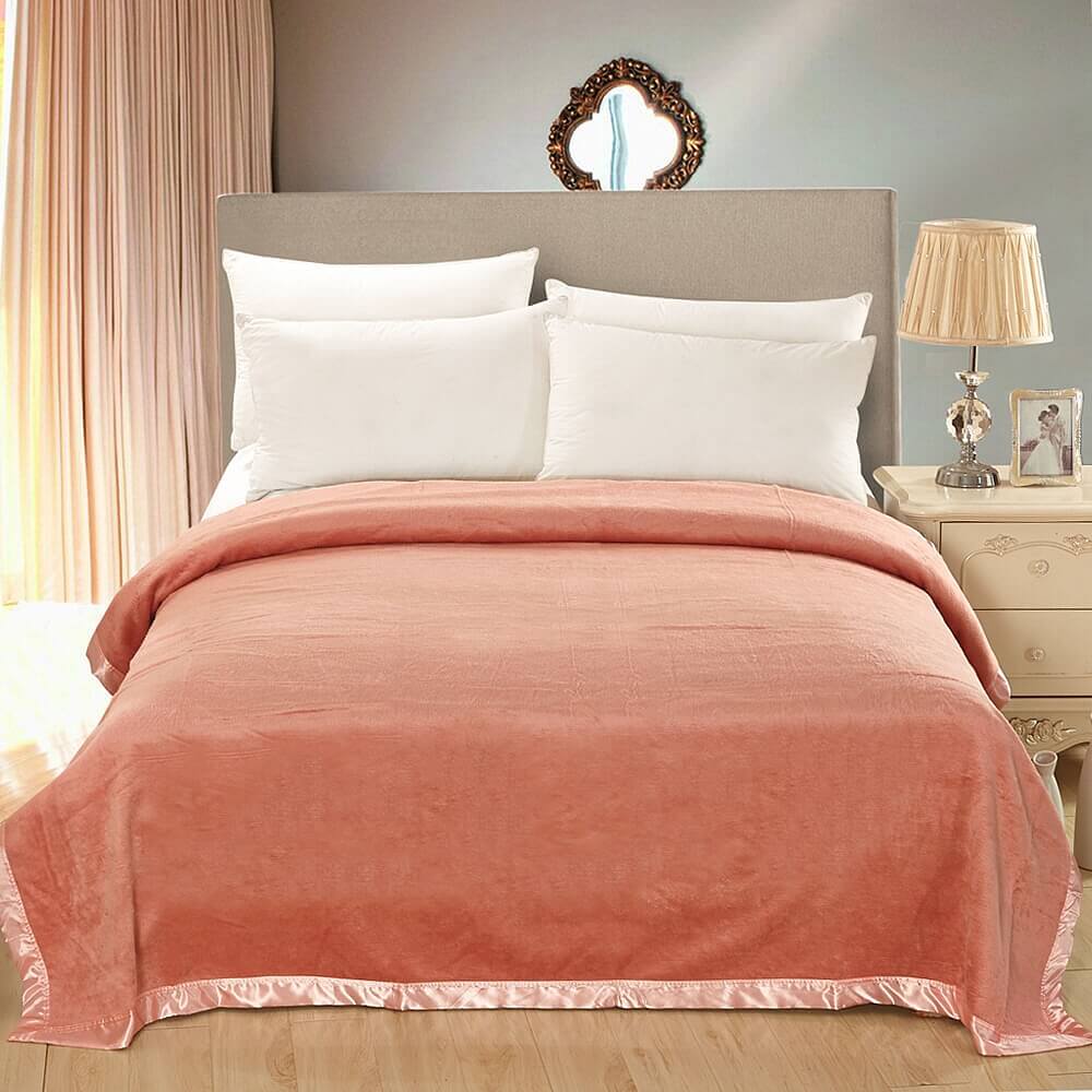 Luxurious Soft Warm Silk Blanket With Silk Edges [SB014] 129.00