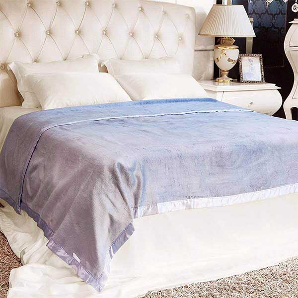 Luxurious Soft Warm Silk Blanket With Silk Edges [SB014] 129.00