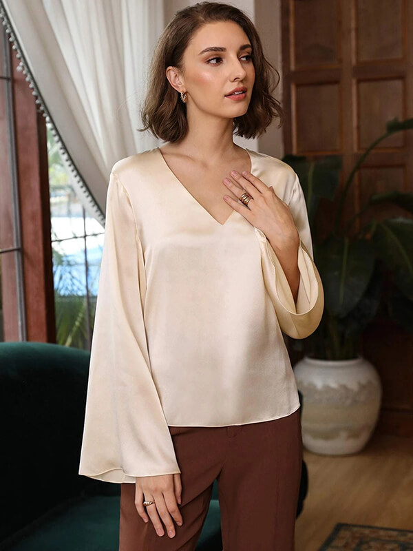 22 Momme Womens Luxurious V-neck Long Bell Sleeves Silk Blouse