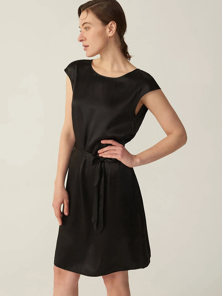 22 Momme V Neck Short Silk Dress Wearable Front And Back