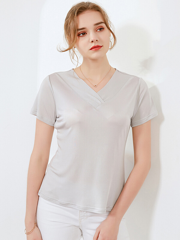 Loose V-neck Short-sleeved Women Silk Knitted T-Shirt