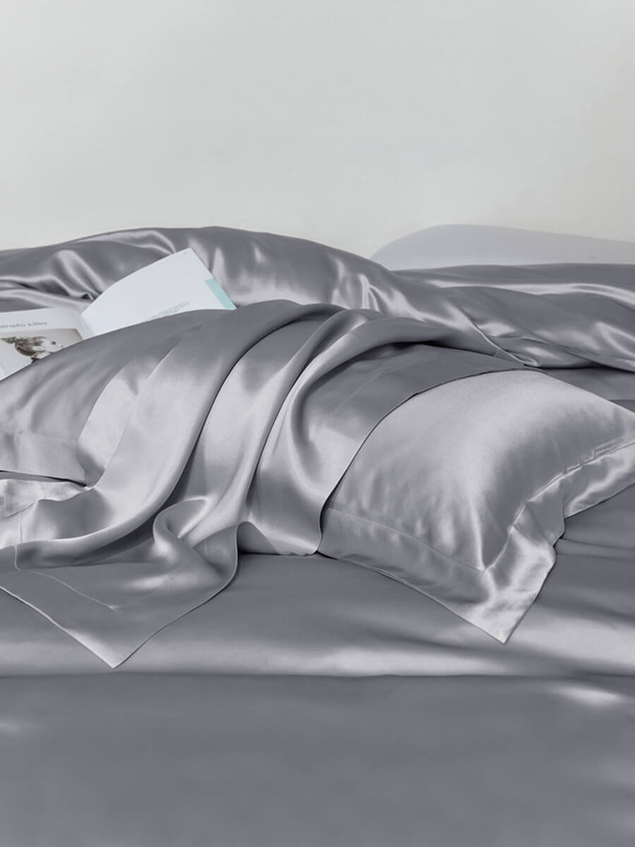 22 Momme Luxurious Oxford Silk Pillowcase