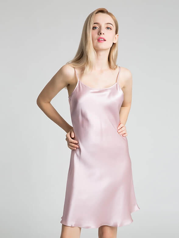 22 Momme Classic Round Neck Mid-Length Silk Chemise