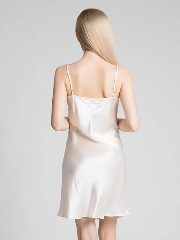 22 Momme Classic Round Neck Mid-Length Silk Chemise