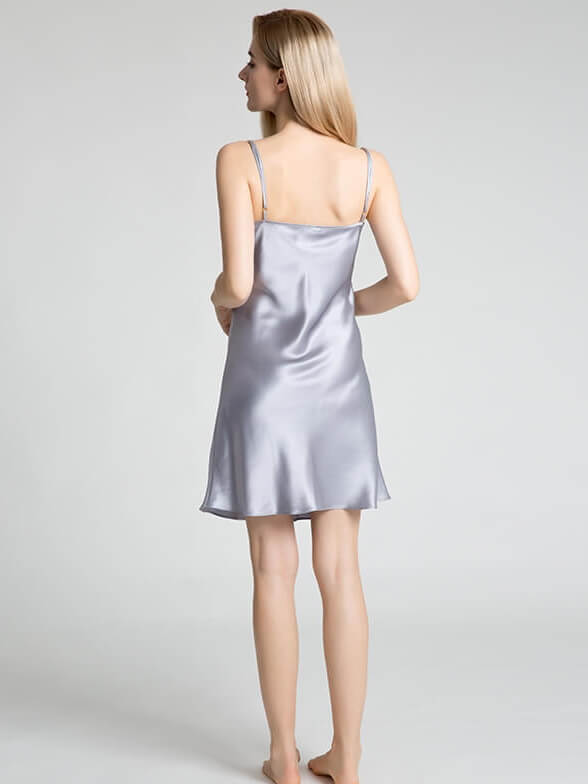 22 Momme Classic Round Neck Mid-Length Silk Chemise