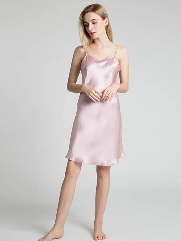 22 Momme Classic Round Neck Mid-Length Silk Chemise