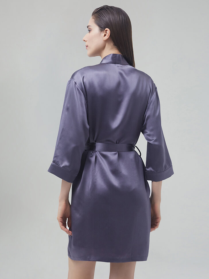 Elegant Kimono Collar Short Silk Robe For Women With Belt