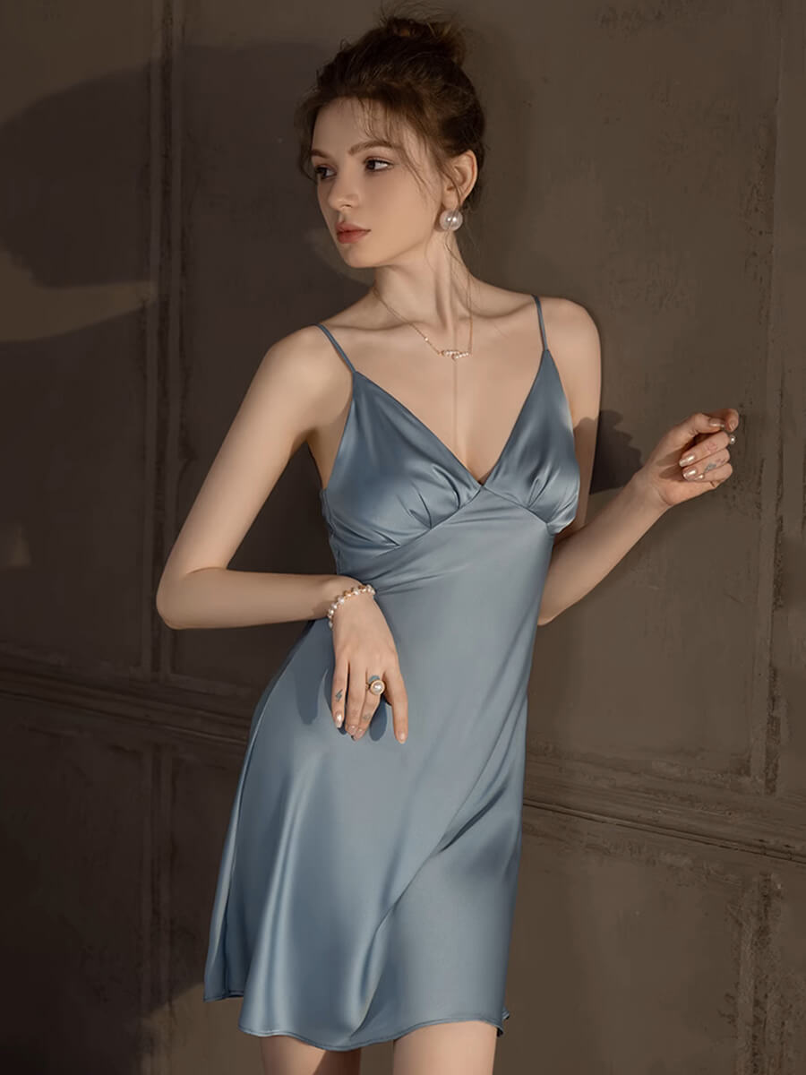 19 Momme Ruched V-Neck Silk Slip Nightgown