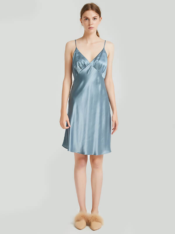 22 Momme Elegant Spaghetti Strap V-Neck Silk Chemise Nightgown