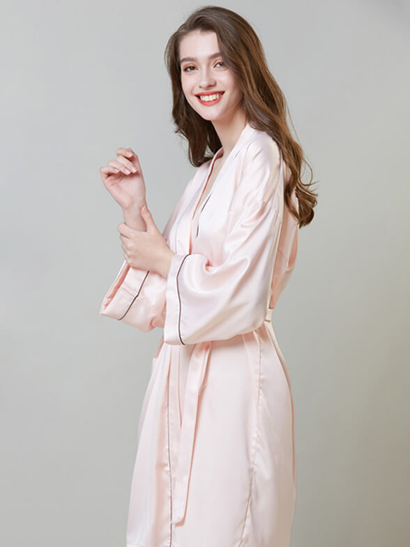 19 Momme Piped Short Silk Bride and Bridesmaids Bathrobe