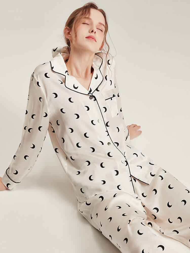 22 Momme Crescent Printed Women Long Sleeve Silk Pajama Set