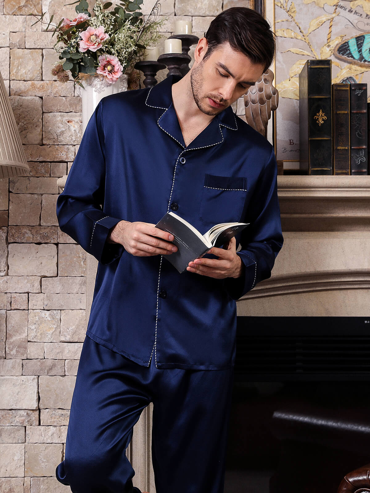 19 Momme Navy Blue Mens Silk Pajama Set [FS075] - $199.00 : FreedomSilk,  Best Silk Pillowcases, Silk Sheets, Silk Pajamas For Women, Silk Nightgowns  Online Store