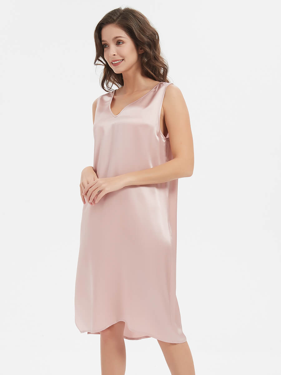 19 Momme V-Neck Relaxed Style Pink Silk Nightgown With Side Slit