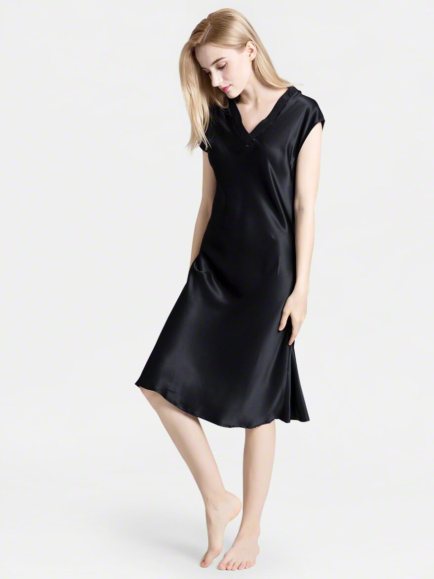 22 Momme V-Neck Elegant Mid-Length Silk Nightgown Drop Shoulders