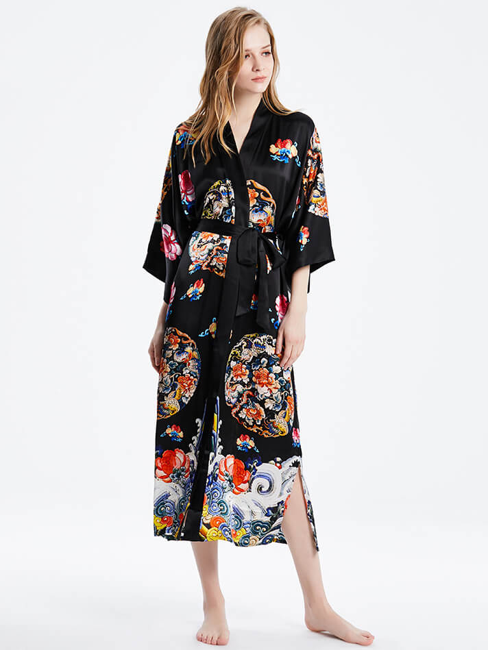Droop jeg er glad permeabilitet 16 Momme Hand Painted Sea Waves Long Silk Kimono Robe [FS140] - $179.00 :  FreedomSilk, Best Silk Pillowcases, Silk Sheets, Silk Pajamas For Women,  Silk Nightgowns Online Store