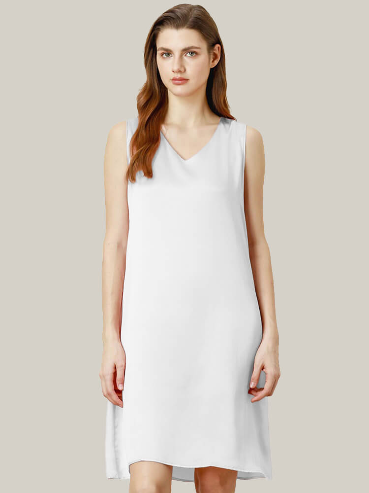19 Momme Fashion Paneled Sleeveless Silk Nightdress