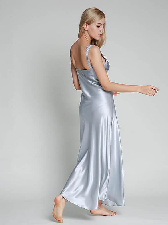 19 Momme Luxurious V Neck Full Length Sleeveless Silk Nightgown