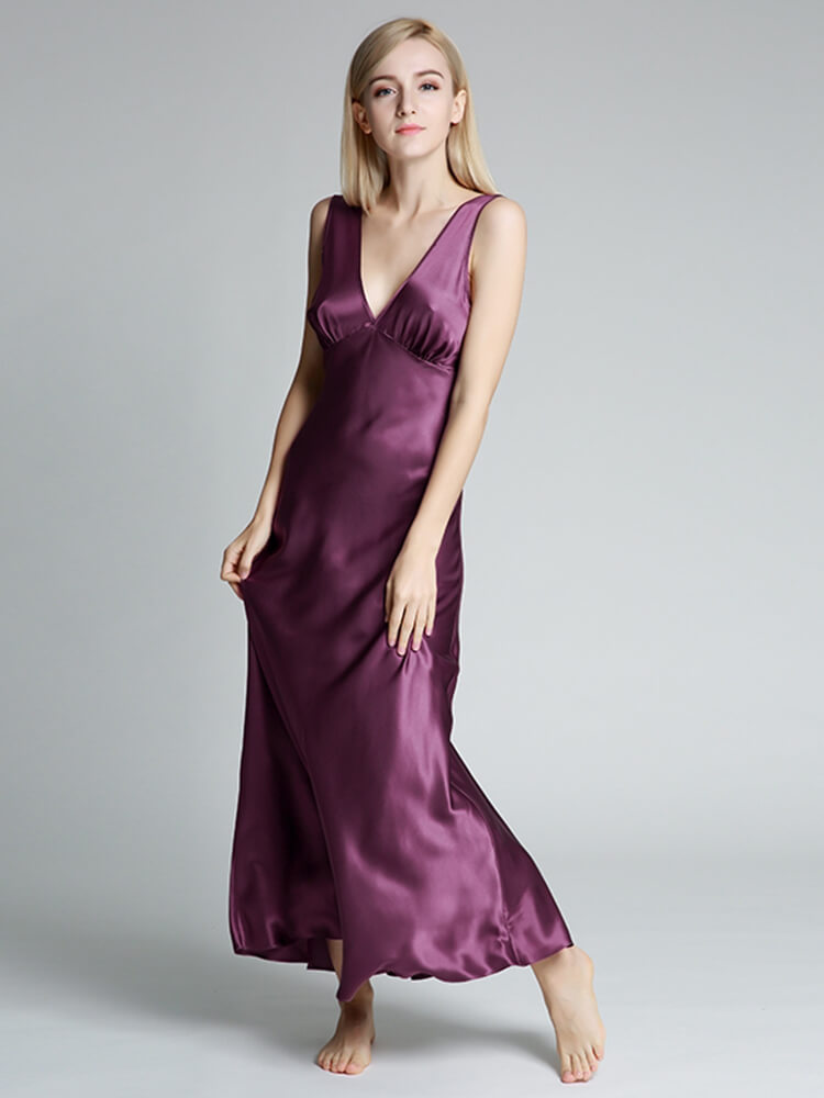 19 Momme Luxurious Full Length Silk Nightgown