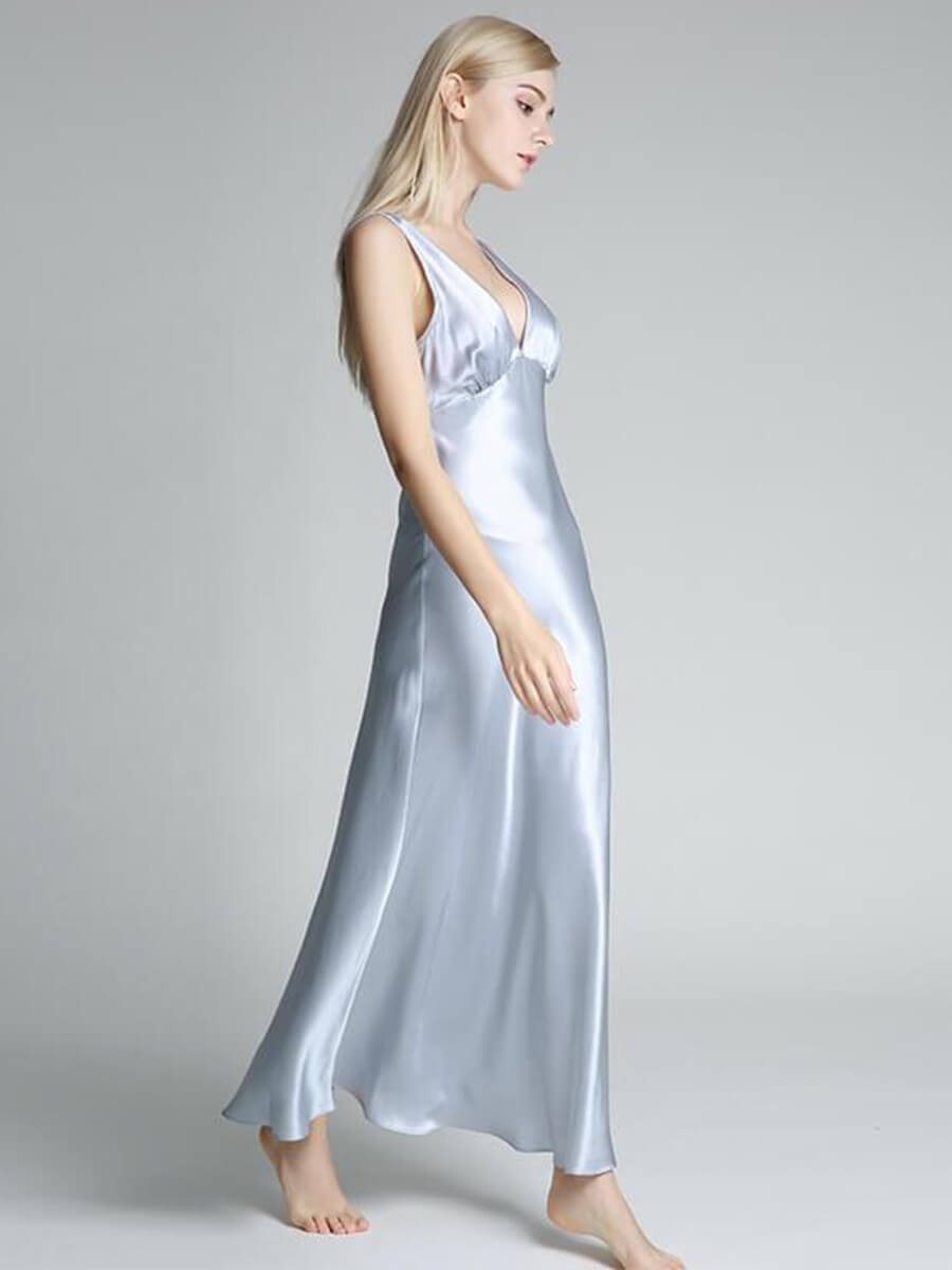 19 Momme Luxurious Full Length Silk Nightgown