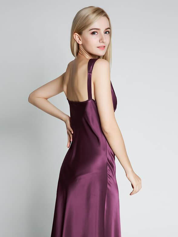 19 Momme Luxurious V Neck Full Length Sleeveless Silk Nightgown