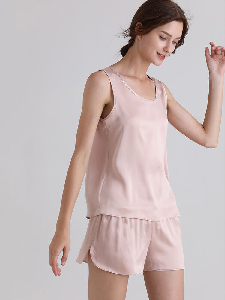 19 Momme Womens Comfortable Silk Tank Top and Shorts Pajamas Set