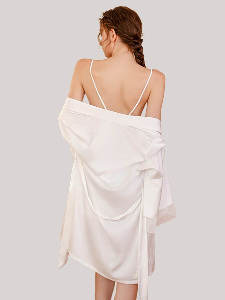 19 Momme Elegant White Silk Wedding Robe with Soft Silk Mesh