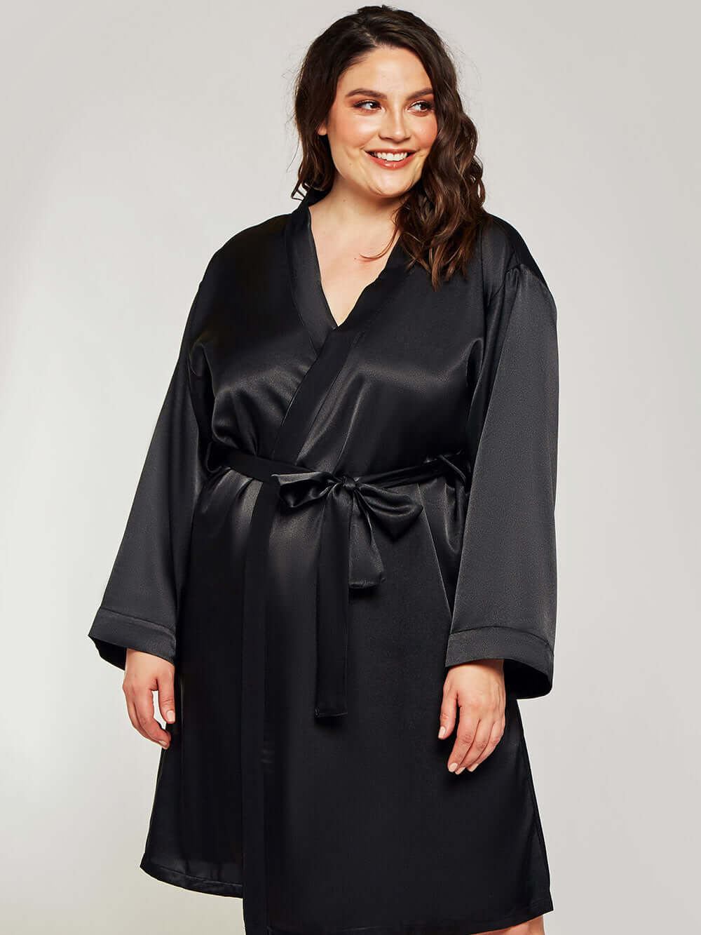 19 Momme Comfortable and Stylish Plus Size Silk Robe For Women