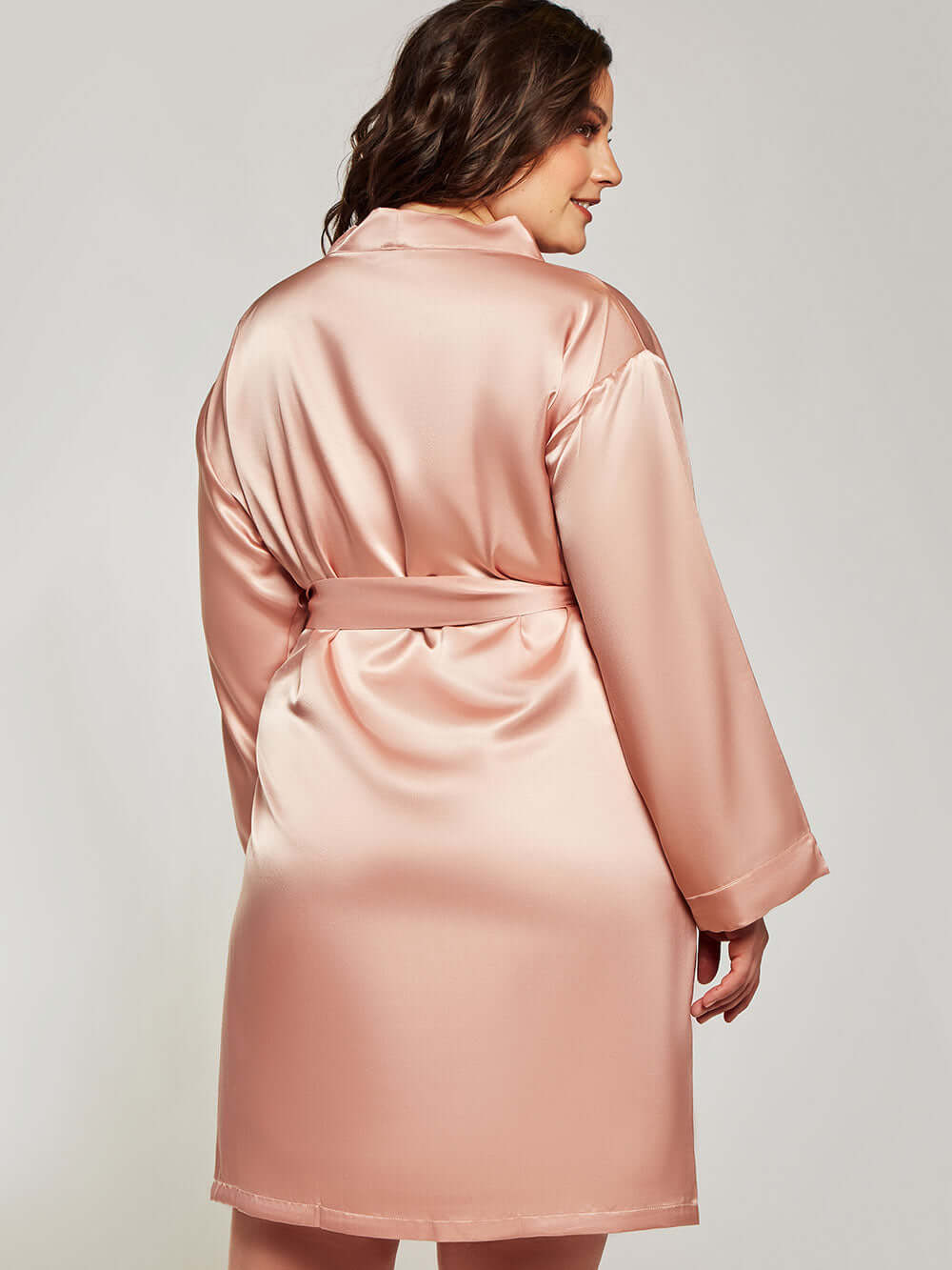 19 Momme Comfortable and Stylish Plus Size Silk Robe For Women