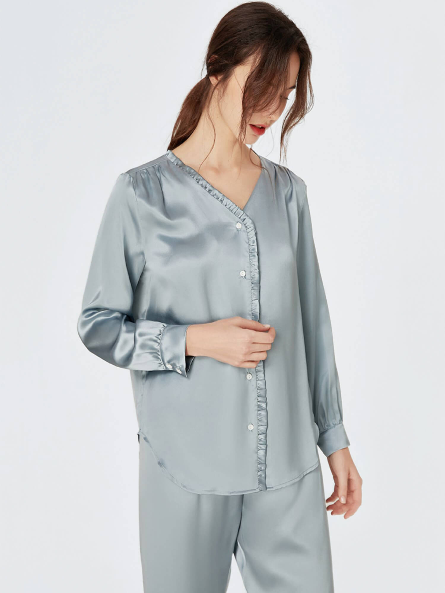 22 Momme V-Neck Fungus-Trimmed Long Sleeve Silk Pajamas Set