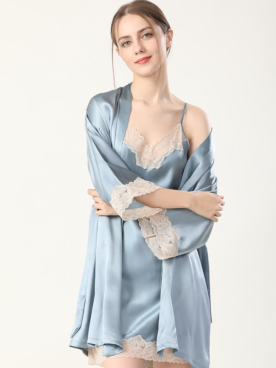 19 Momme Fancy Silk Lace Chemise Nightgown And Robe Set
