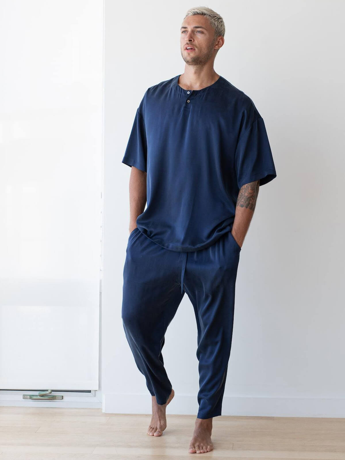 19 Momme Mens Round Neck Short-sleeve Silk Pajama Set