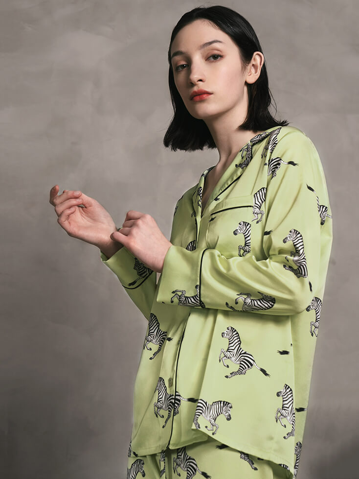 19 Momme Fashion Zebra Printed Lemon Green Silk Pajama Set