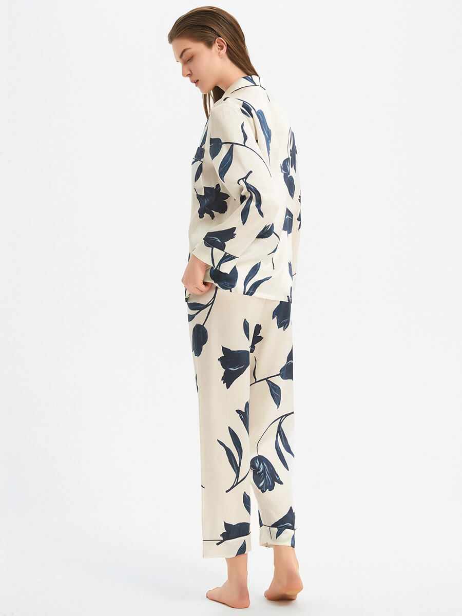 22 Momme White and Navy Lily Floral Printed Silk Pajama Set