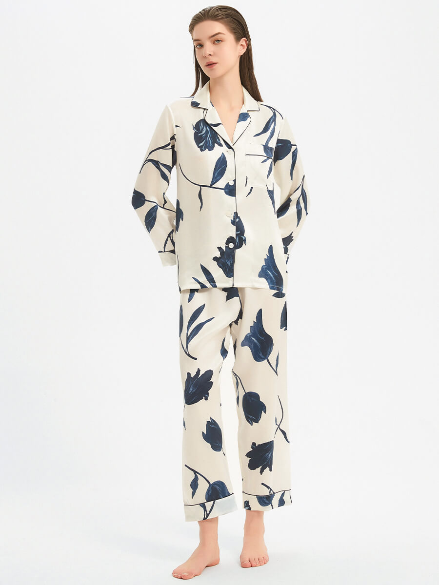 22 Momme White and Navy Lily Floral Printed Silk Pajama Set
