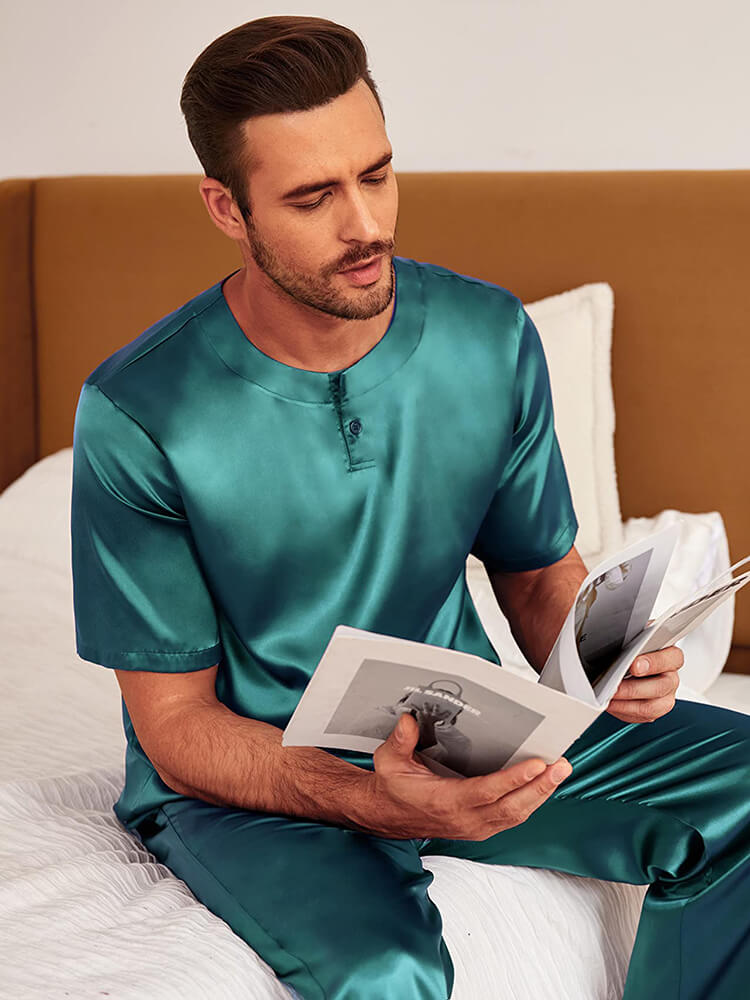 19 Momme Men Round Neck Short-sleeve Two Pieces Silk Pajamas Set