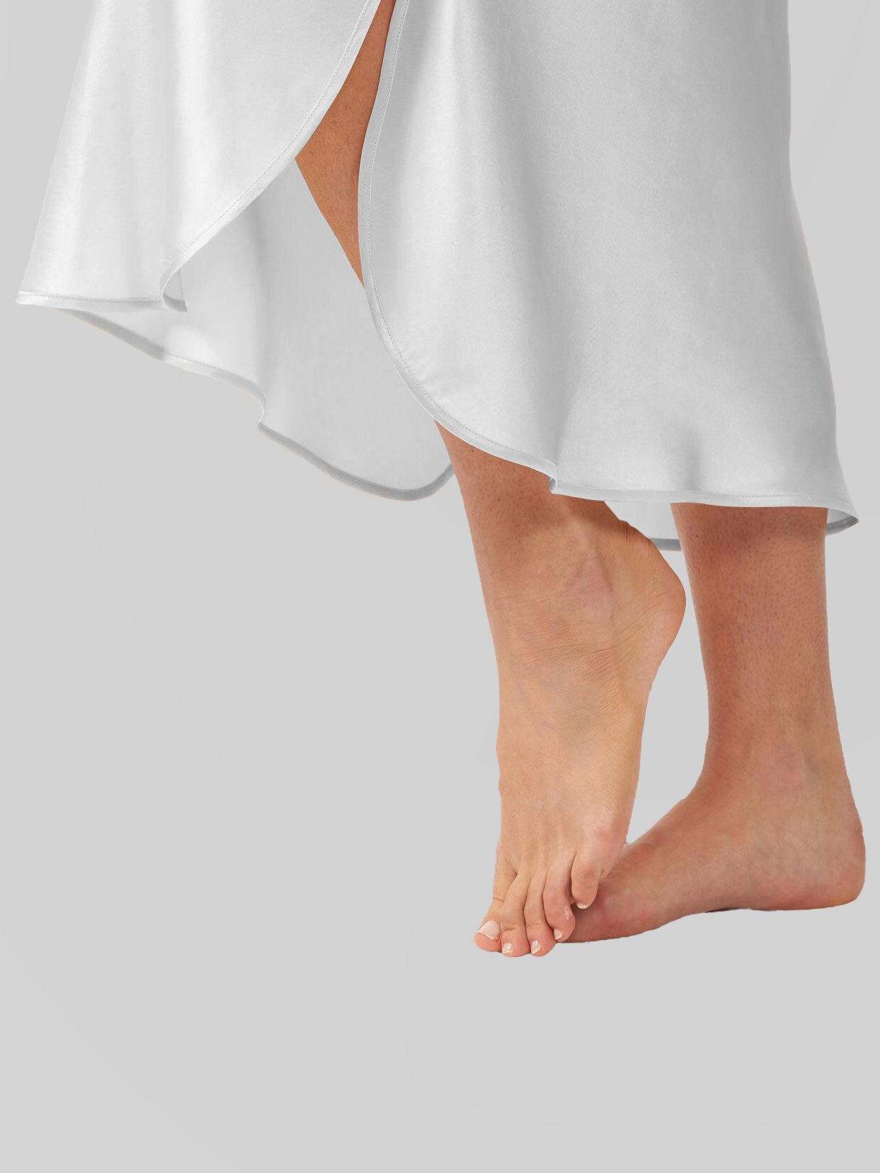 Luxury Cap Sleeve Round Neck Long Silk Nightdress with Slits