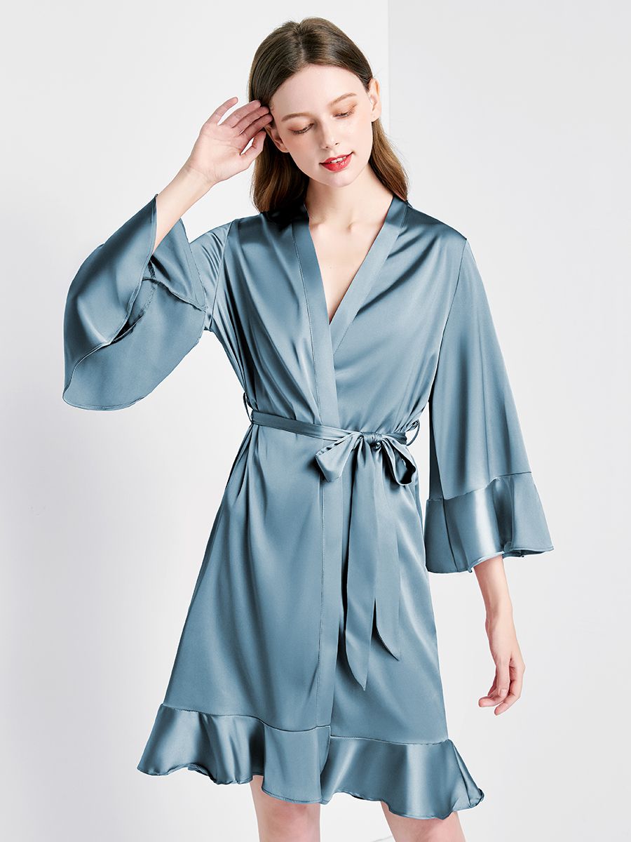 19 Momme Feminine Ruffled Short Silk Robe