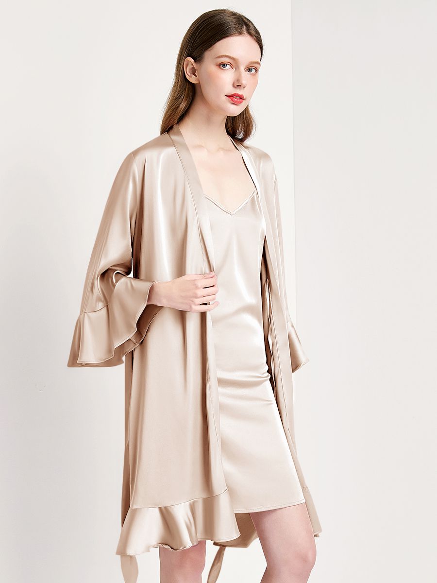 22 Momme Women's Ruffled Silk Robe Luxury Sleepwear