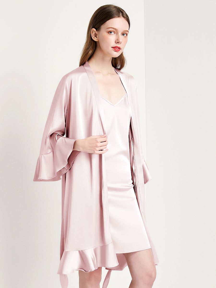 19 Momme Feminine Ruffled Short Silk Robe