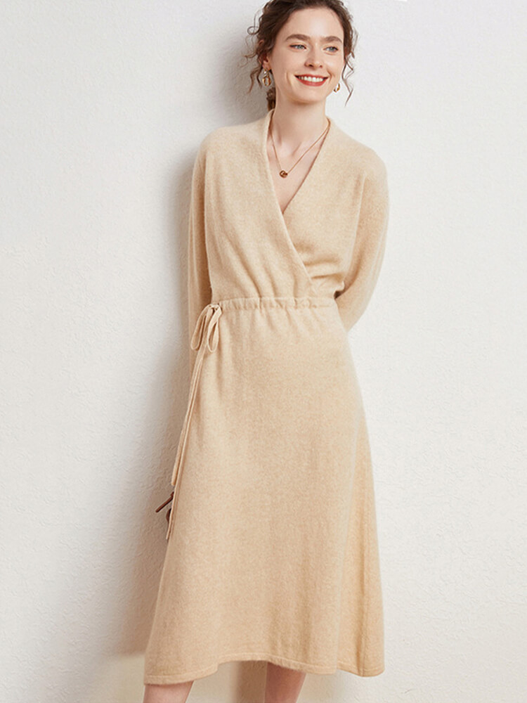 Elegant V-Neck Cashmere Midi Dress with Adjustable Waist Tie