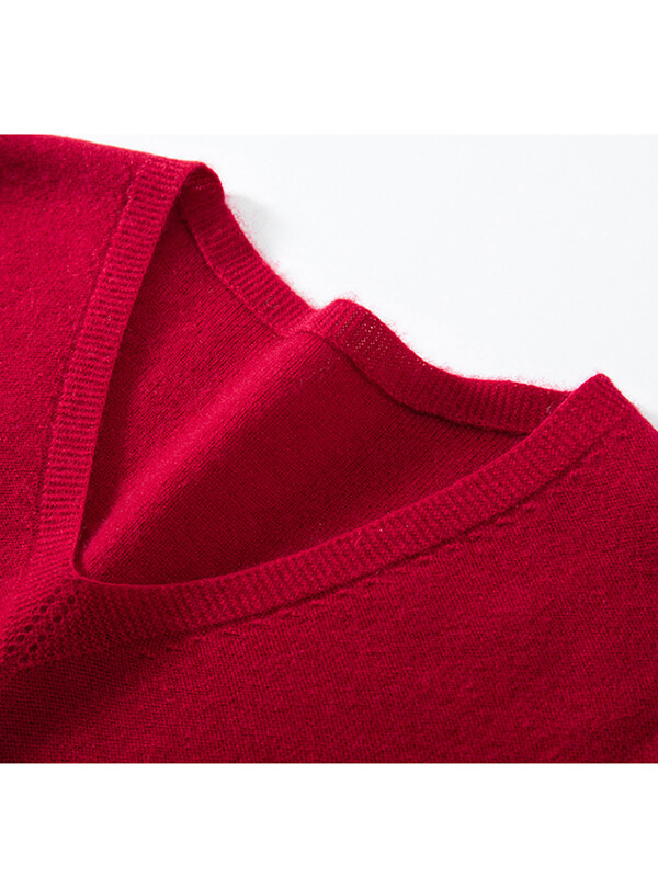 Cozy Long-Sleeve Classic V-Neck Cashmere Midi Dress