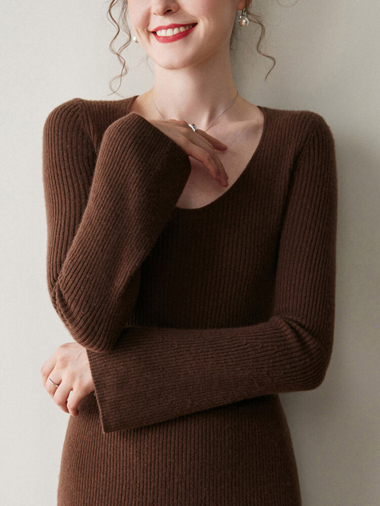 Ribbed 100% Cashmere Scoop Neck Flared Sleeve Midi Dress