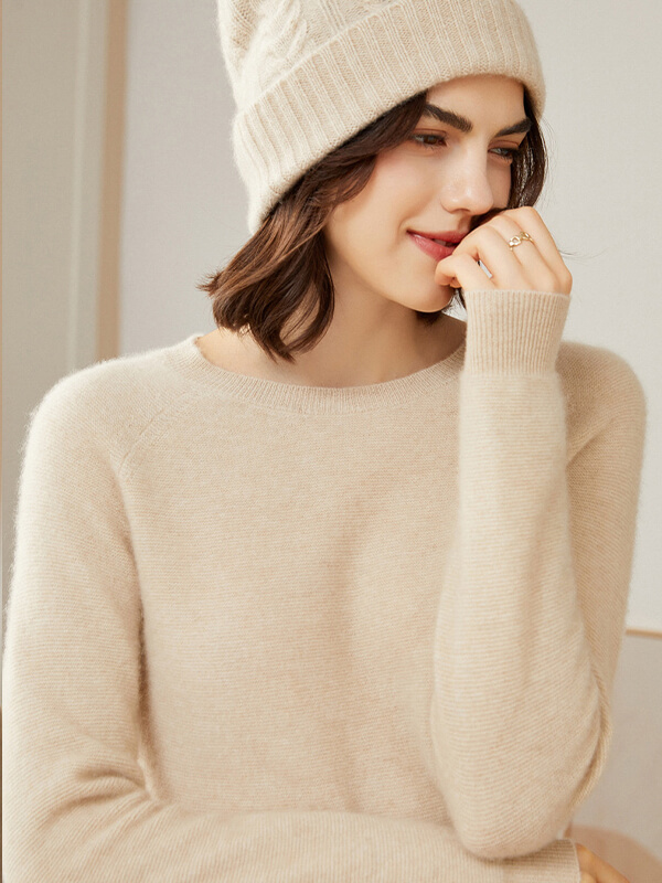 Raglan Sleeve Crewneck Cashmere Sweater