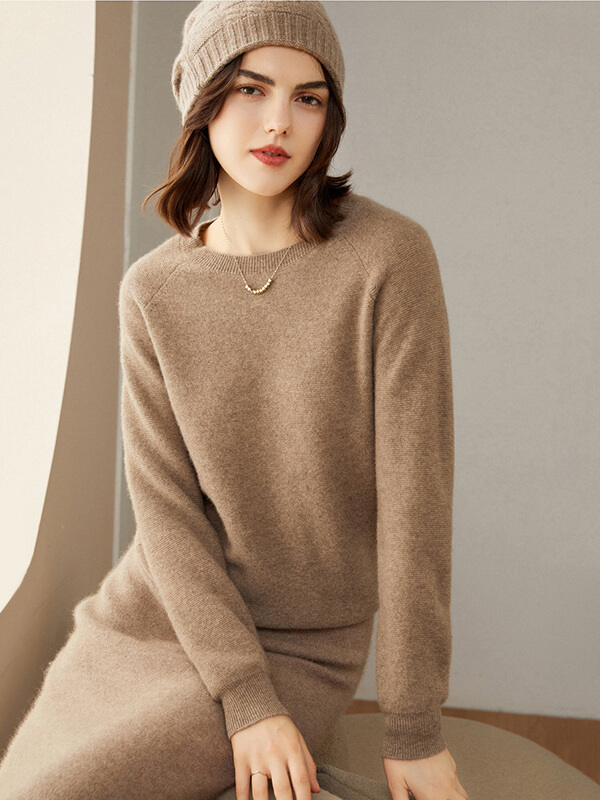 Raglan Sleeve Crewneck Cashmere Sweater