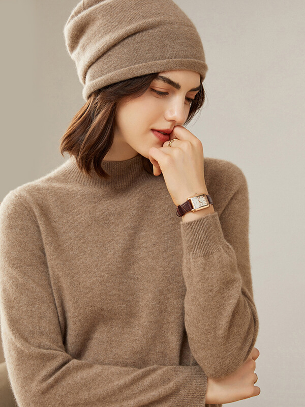 Classic Seamless Superfine Cashmere Mock-Neck Sweater