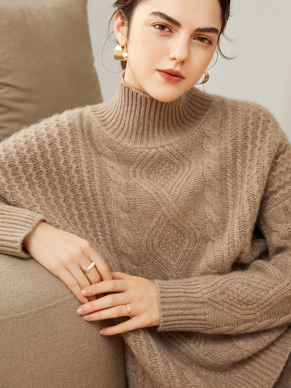 Cable-Knit Turtleneck Cashmere Sweater