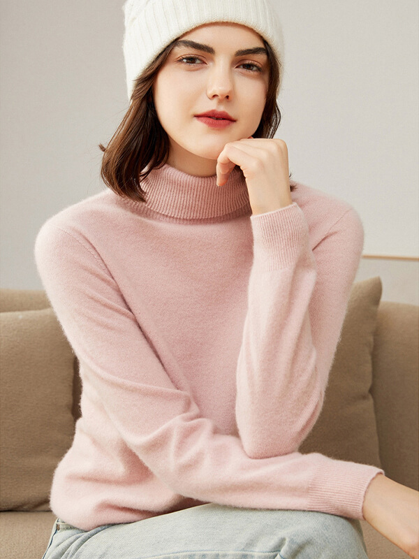 Classic Cashmere Turtleneck Sweater